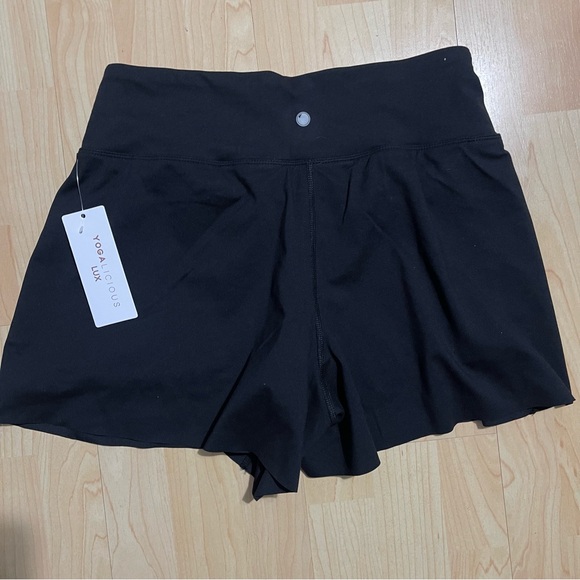 Yogalicious Lux Active Shorts Women Size : XS, S - Picture 2 of 4